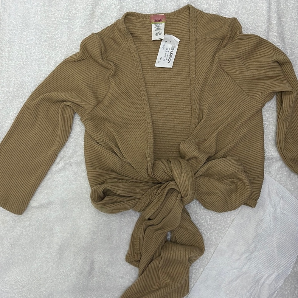Beige 2 piece skirt set, the sweater top only ties in the front